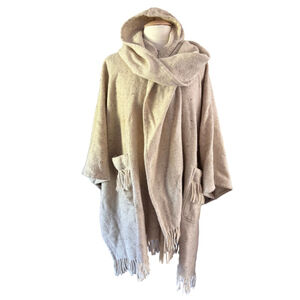Women's Amici one size Beige Speckled Hooded Cape/ poncho with Fringe